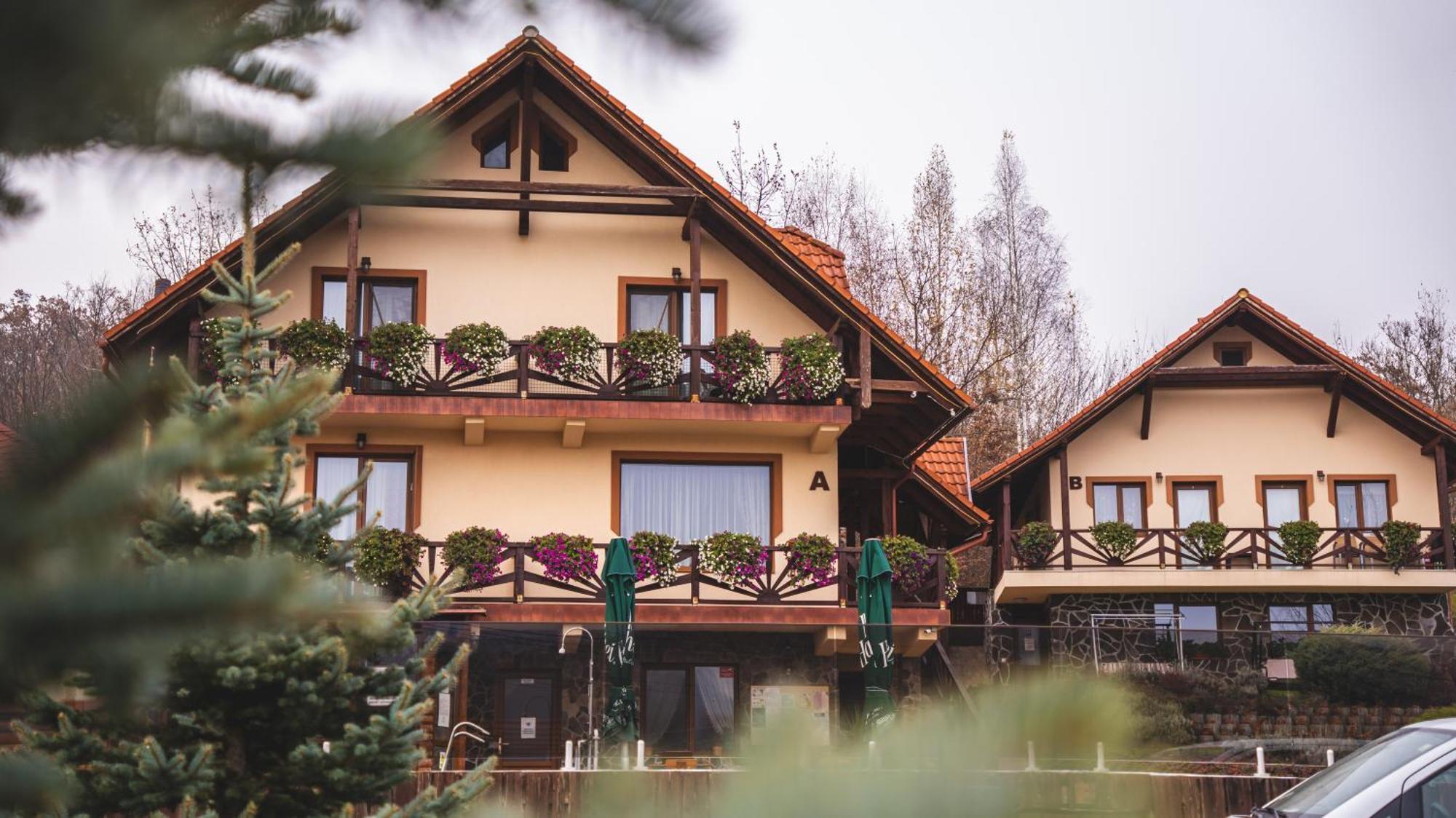 Nemeth Resort ソバタ エクステリア 写真