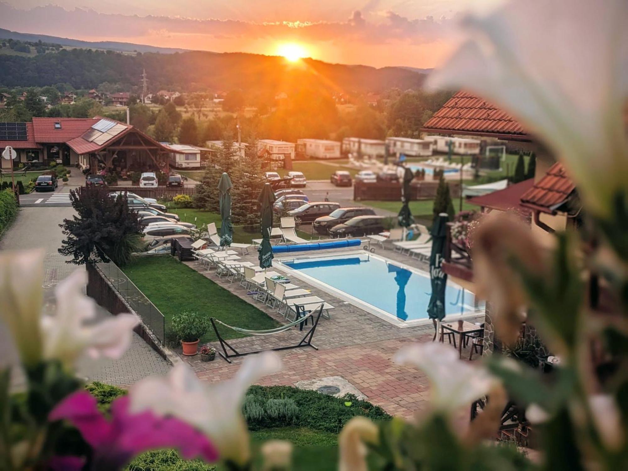 Nemeth Resort ソバタ エクステリア 写真
